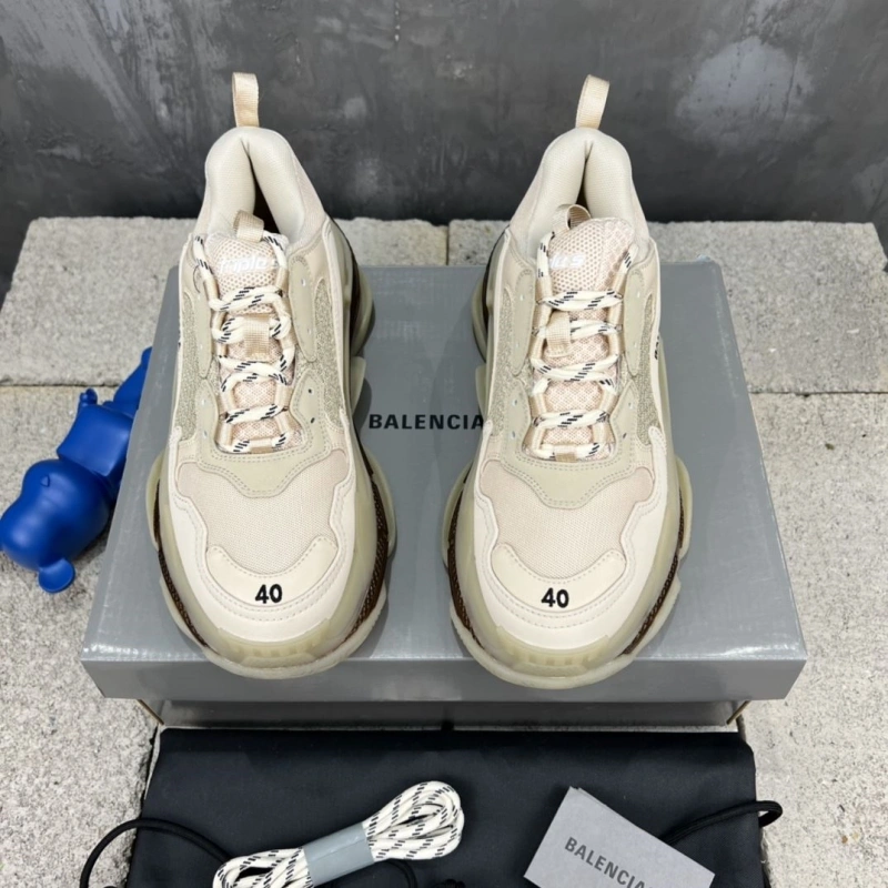 Trendsetting Bxlxnciaga Sneakers 110018