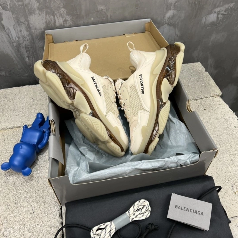 Trendsetting Bxlxnciaga Sneakers 110018