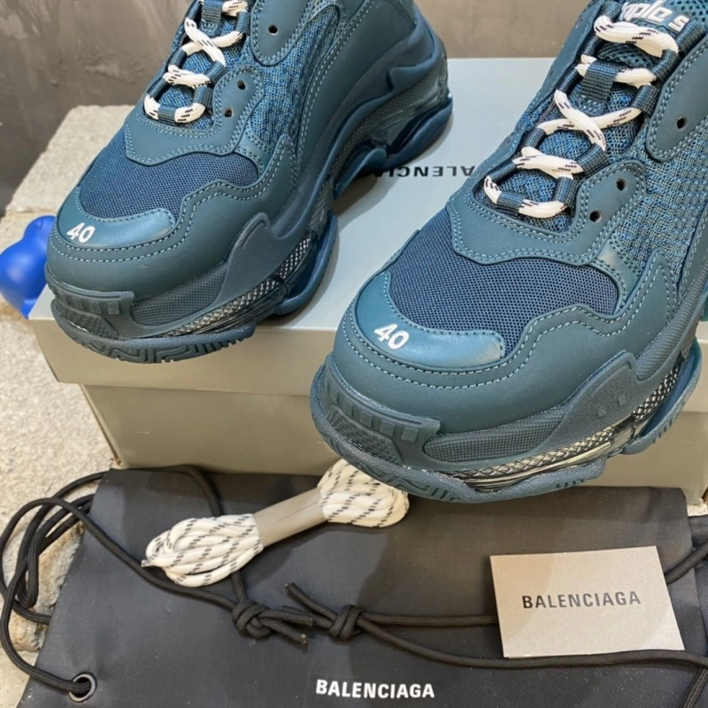 HighQuality Bxlxnciaga Sneakers 110011