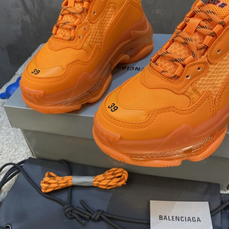 Bxlxnciaga Sneakers Modern 110000