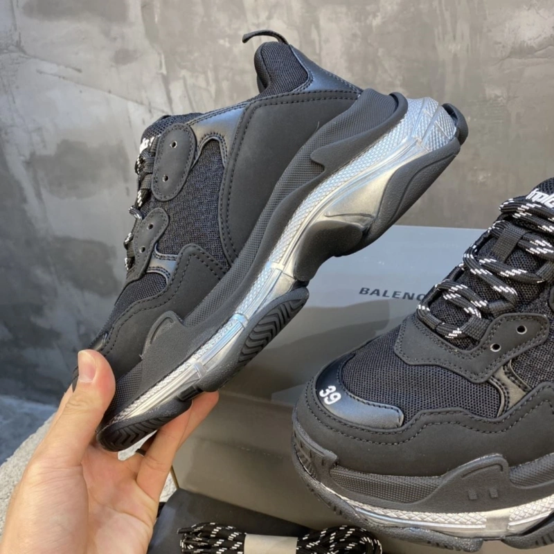 HighQuality Bxlxnciaga Sneakers 109997