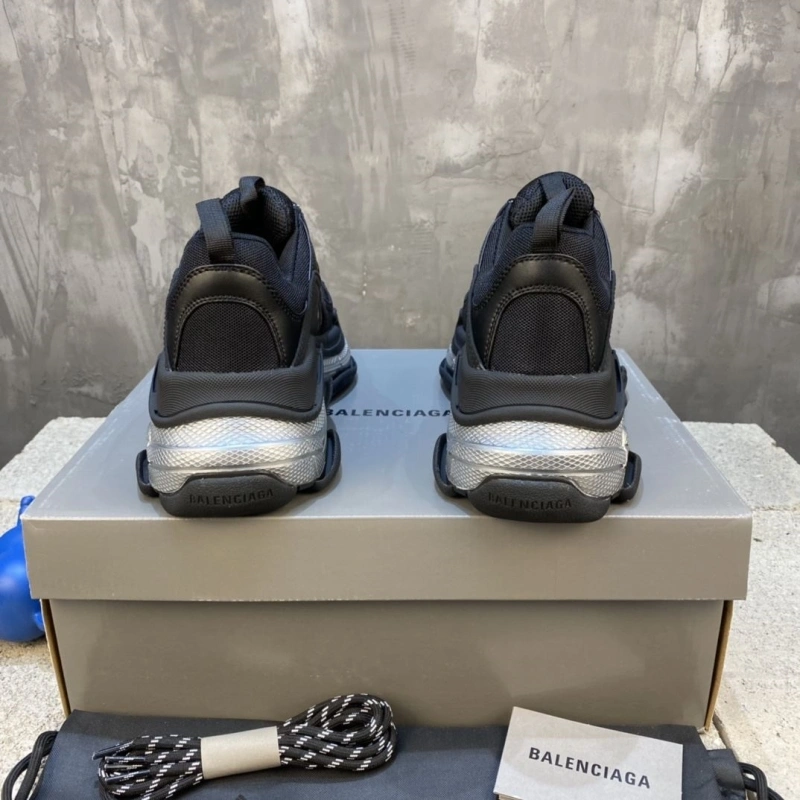 HighQuality Bxlxnciaga Sneakers 109997