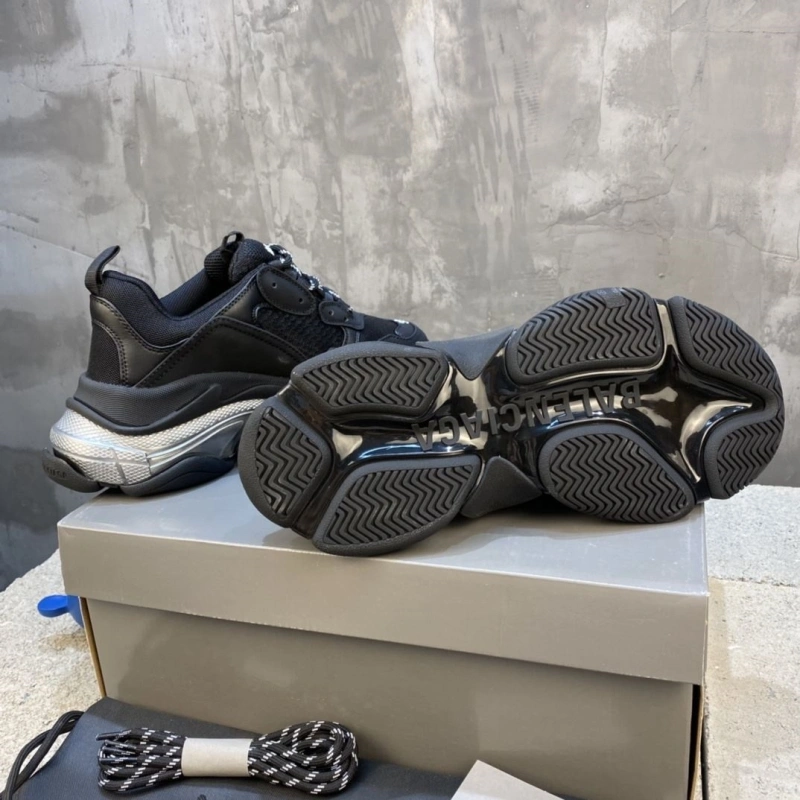 HighQuality Bxlxnciaga Sneakers 109997