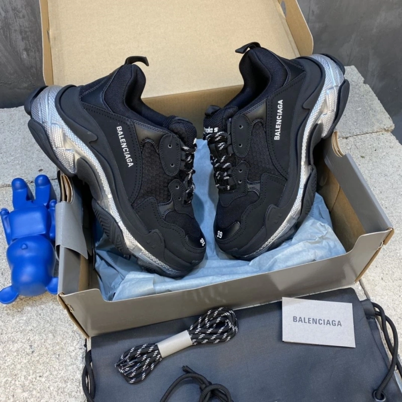 HighQuality Bxlxnciaga Sneakers 109997