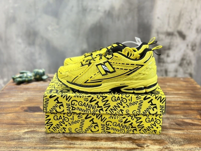 Comfortable Othxr Sneakers 216056