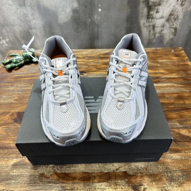 Sleek Othxr Sneakers 216046