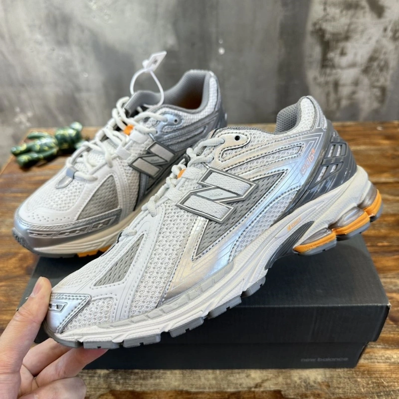 Sleek Othxr Sneakers 216046