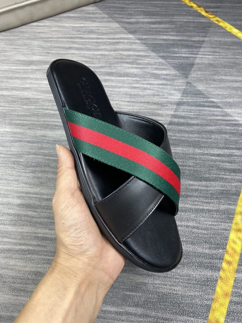 Minimalist Gxccx Slippers 164127