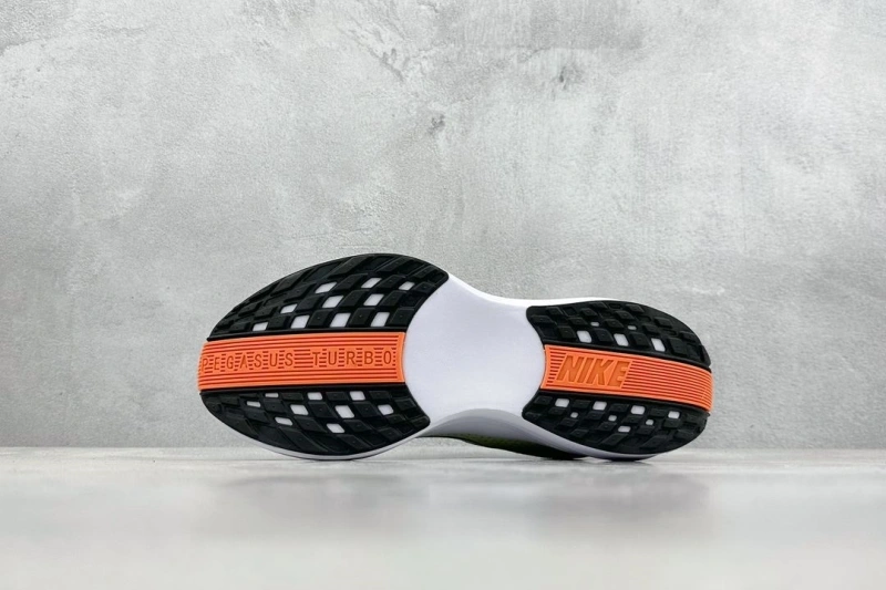Functional Nxkx Sneakers 199556