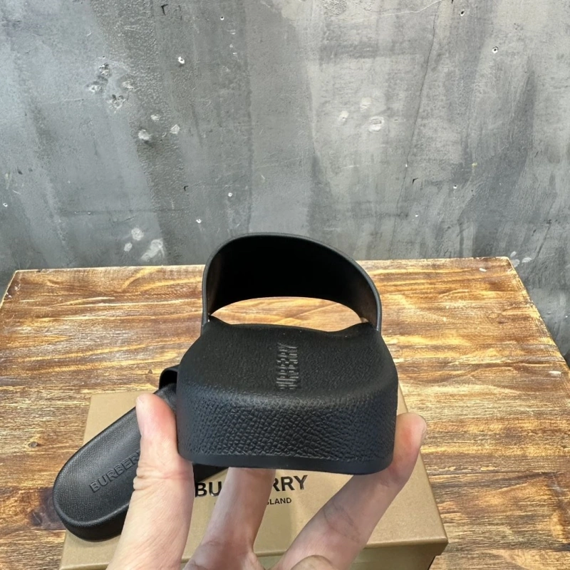 Bxrbxrry Slippers Elegant 115422