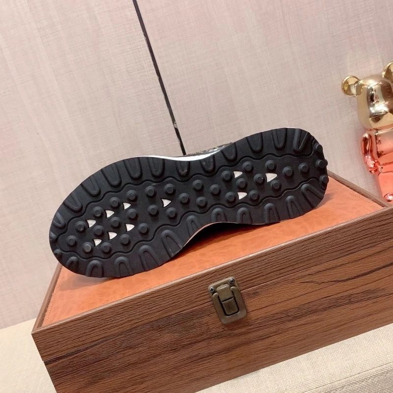 Gxvxnchy Sneakers NewStyle 154110
