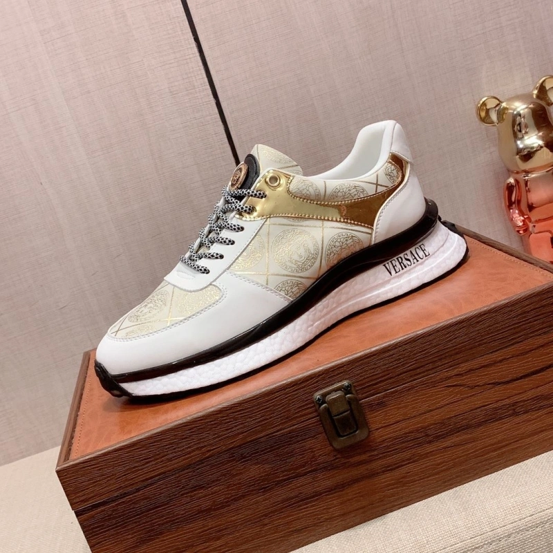 Cozy Gxvxnchy Sneakers 154109