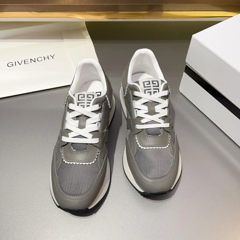 Gxvxnchy Sneakers Flexible 154106