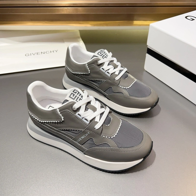 Gxvxnchy Sneakers Flexible 154106