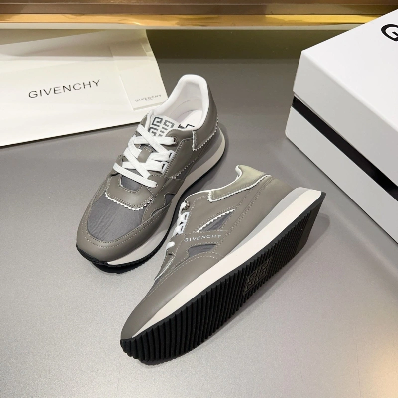 Gxvxnchy Sneakers Flexible 154106