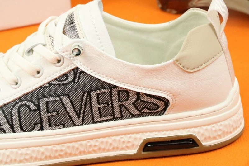 Gxvxnchy Sneakers Classic 154097