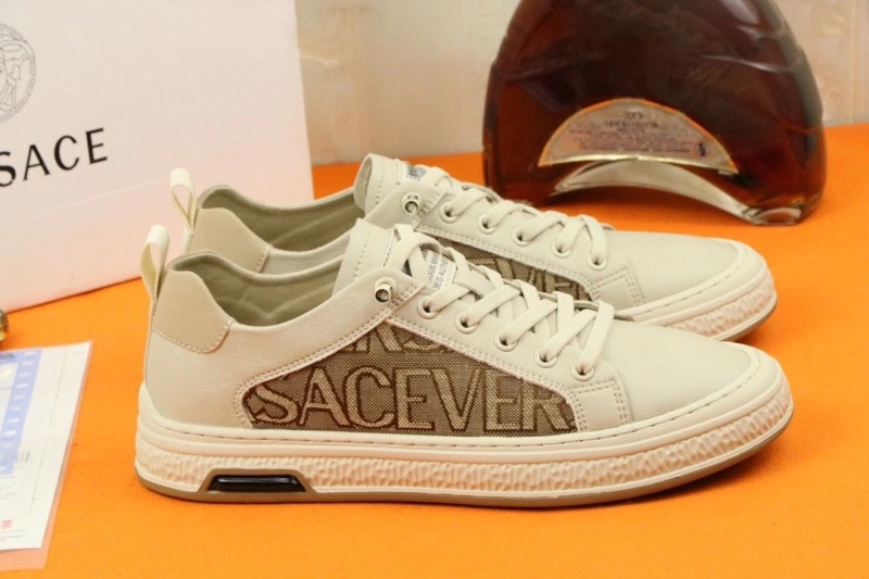 Gxvxnchy Sneakers Stylish 154093