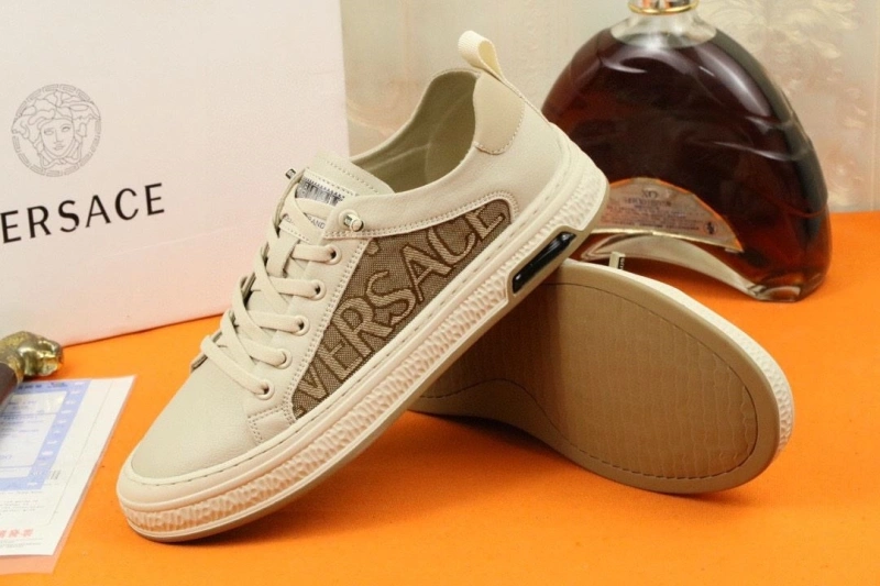 Gxvxnchy Sneakers Stylish 154093