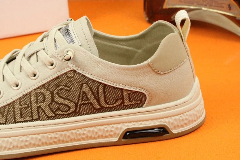 Gxvxnchy Sneakers Stylish 154093