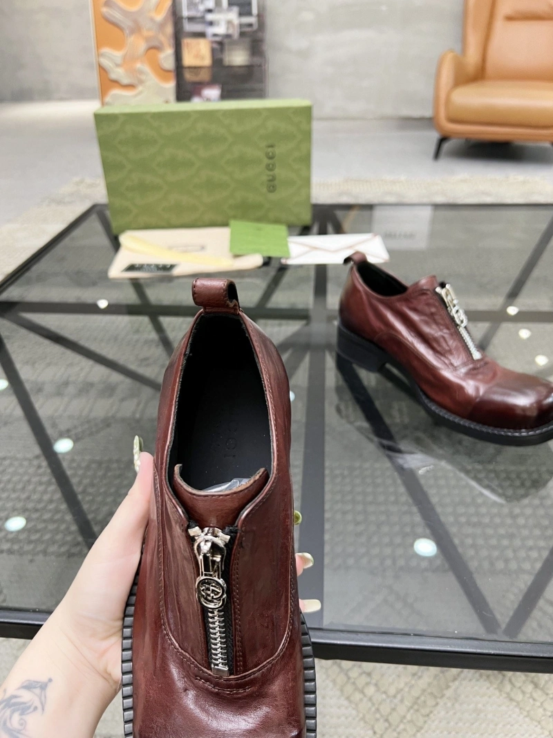 Stylish Gxccx Leather Shoes 162917