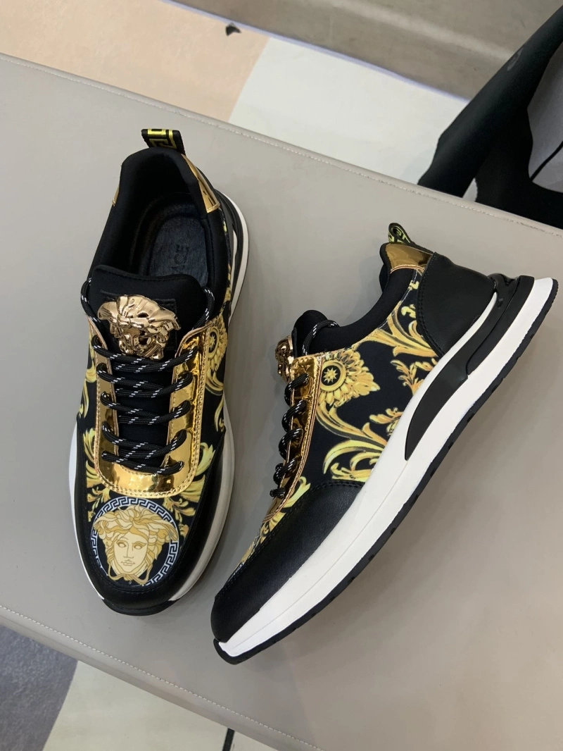 AllSeason Gxvxnchy Sneakers 154083