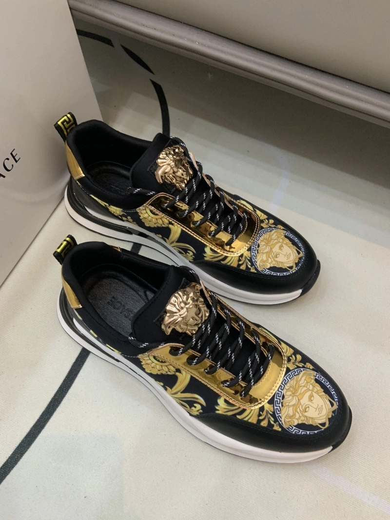 AllSeason Gxvxnchy Sneakers 154083