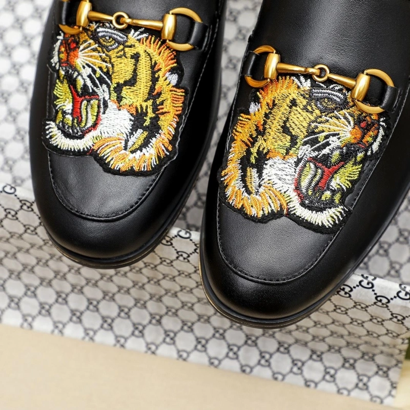 Trendsetting Gxccx Slippers 164114