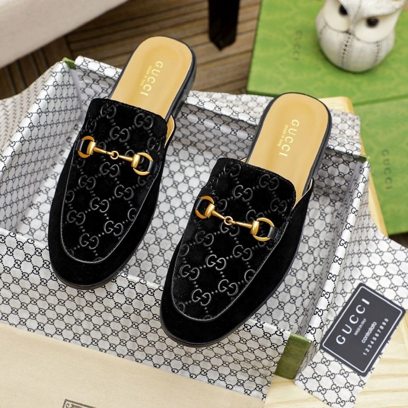 Efficient Gxccx Slippers 164123