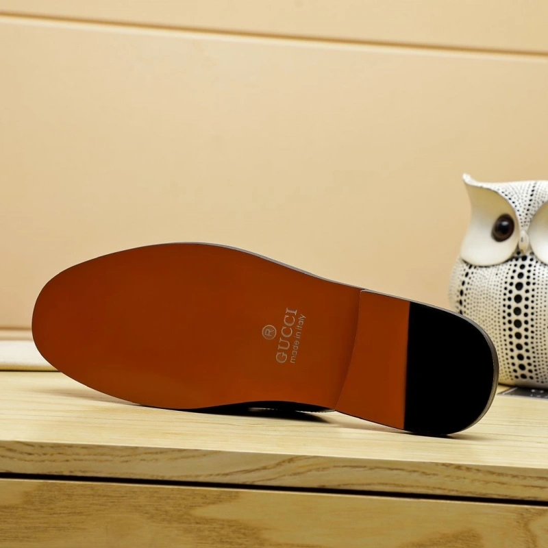 Efficient Gxccx Slippers 164123