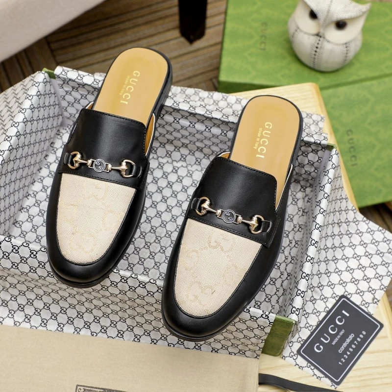 WellDesigned Gxccx Slippers 164132