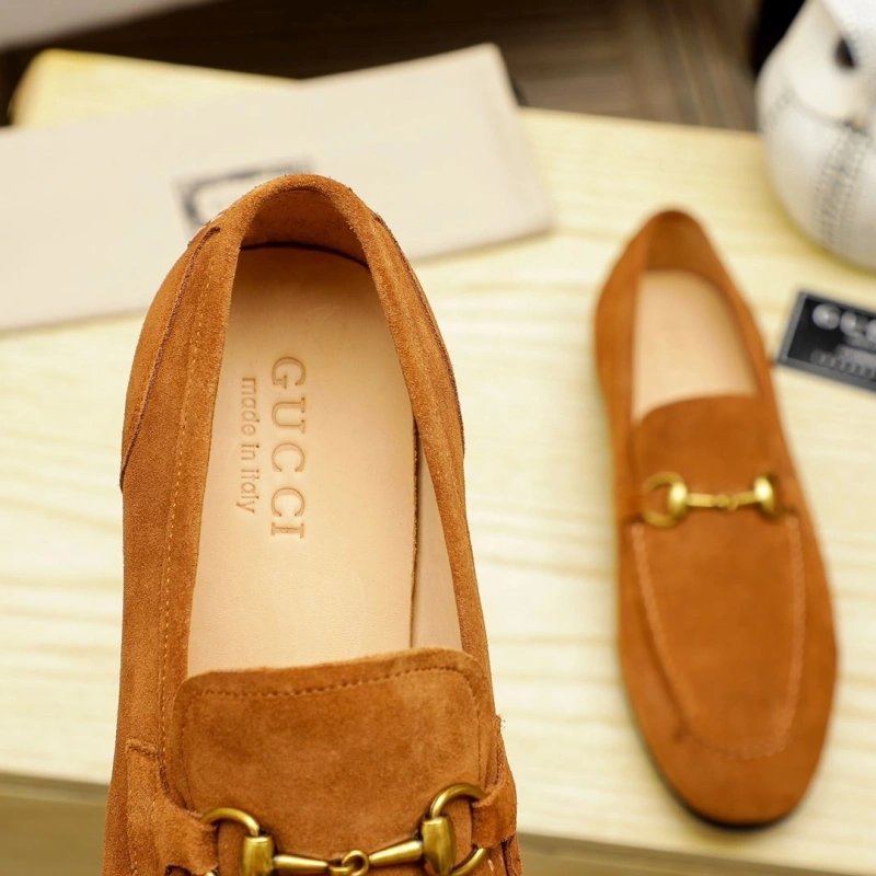 Vibrant Gxccx Leather Shoes 162912