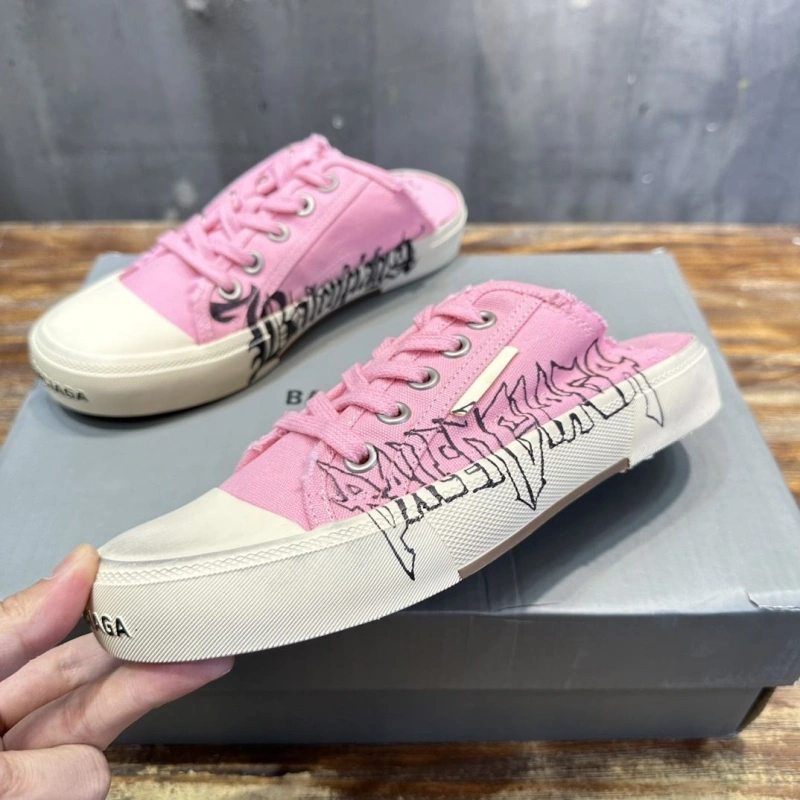 Sophisticated Bxlxnciaga Sneakers 109988