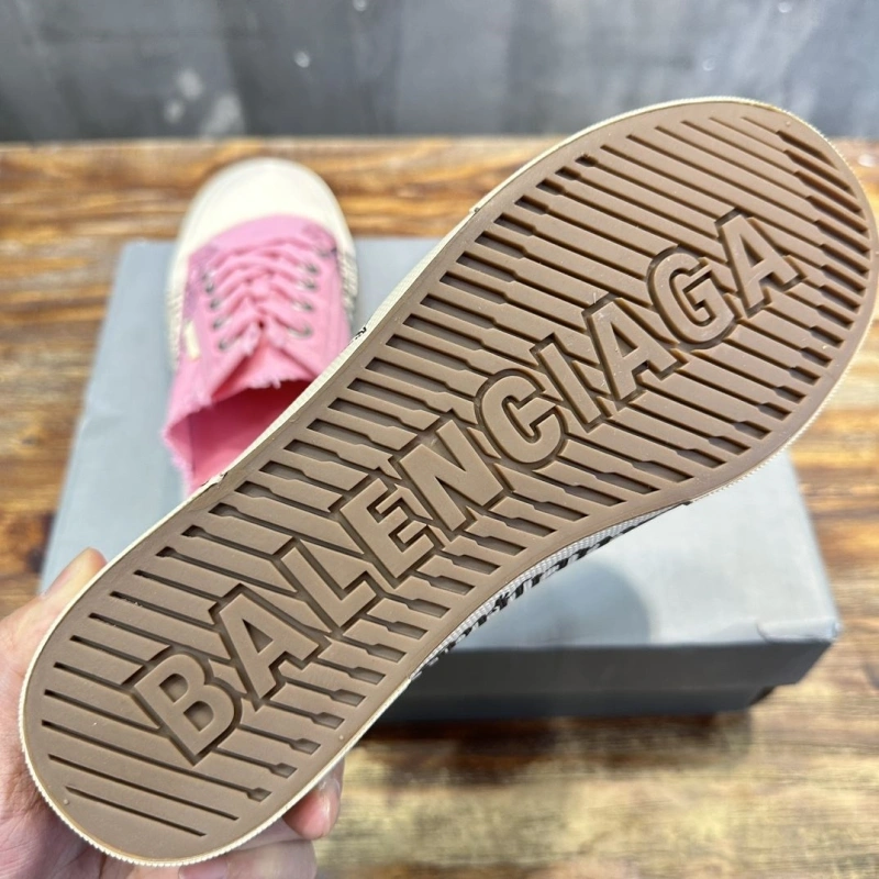 Sophisticated Bxlxnciaga Sneakers 109988