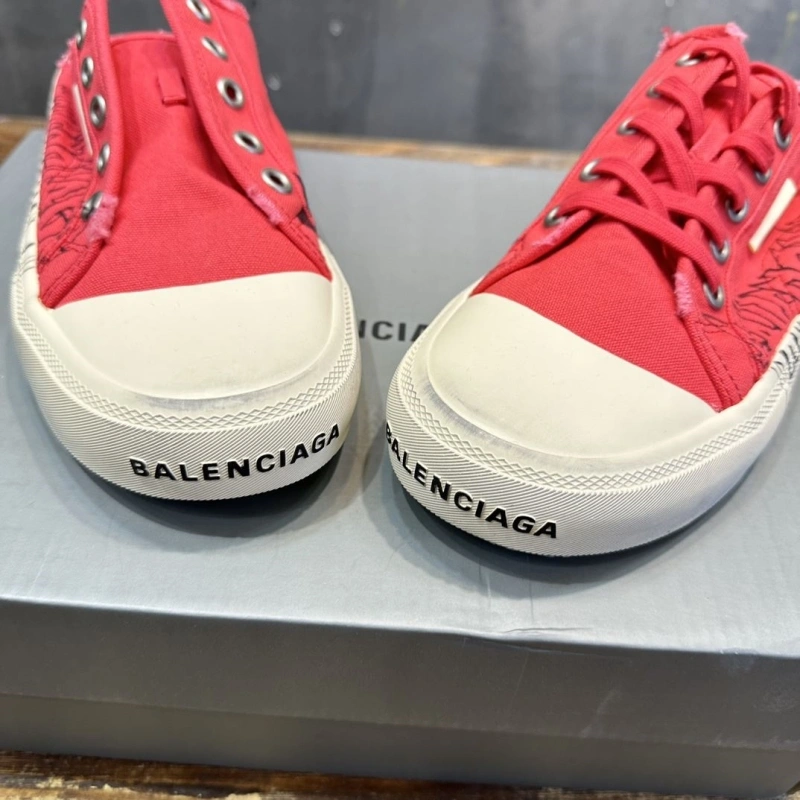 Bxlxnciaga Sneakers StreetReady 109995