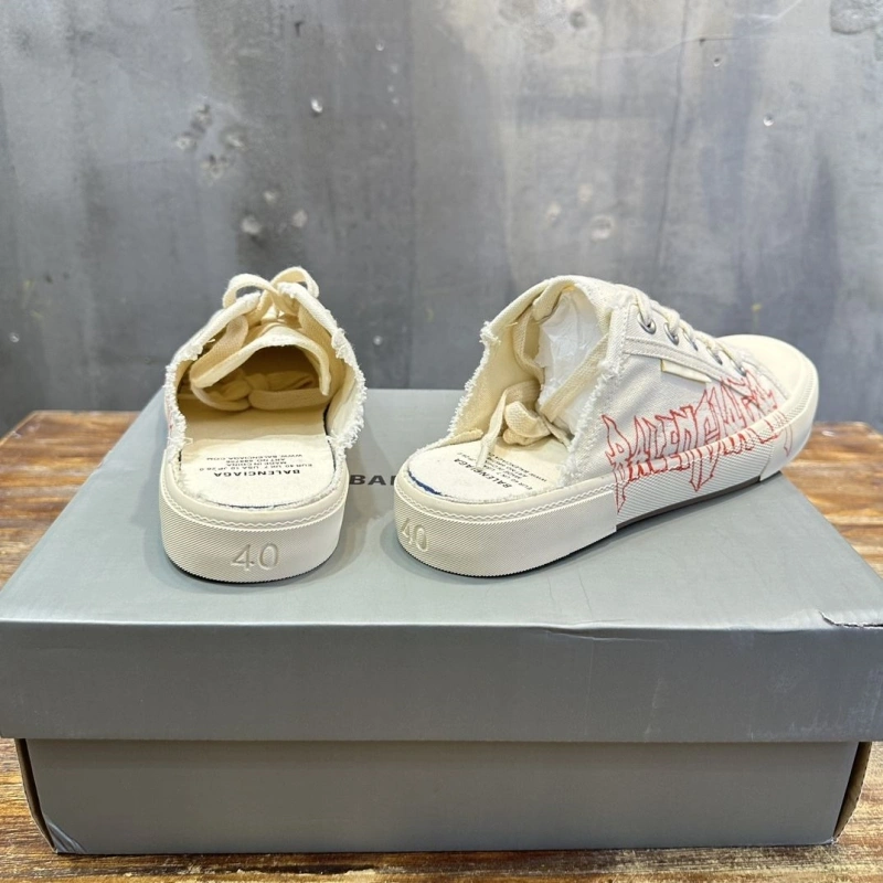 Bxlxnciaga Sneakers Vibrant 109993