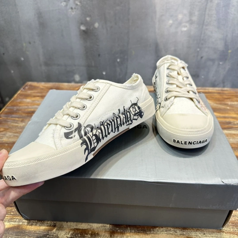 Resilient Bxlxnciaga Sneakers 109982