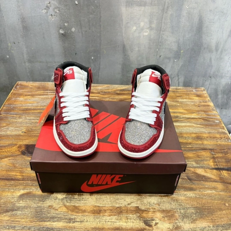 Vibrant Nxkx Sneakers 199549
