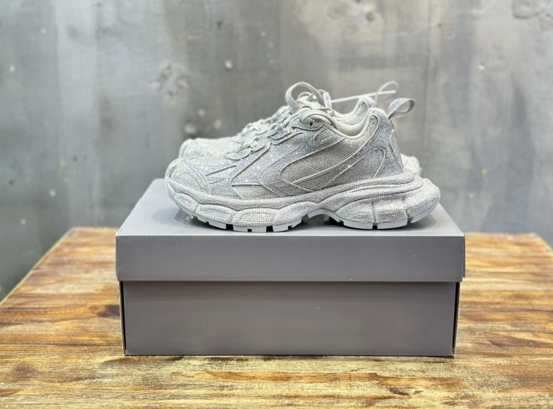 EasyMatch Bxlxnciaga Sneakers 109981