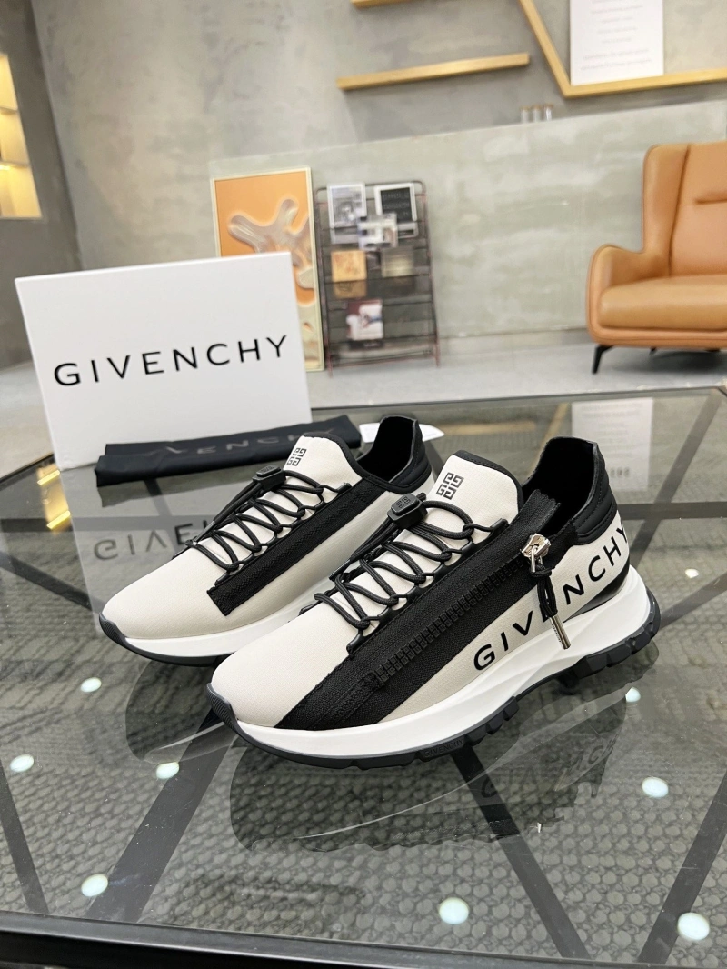 UrbanStyle Gxvxnchy Sneakers 154080