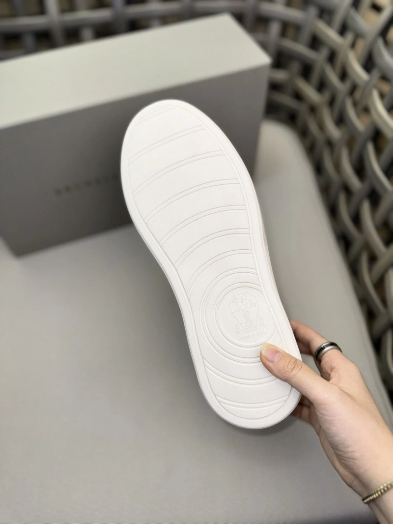 Lightweight Brxnxllo Cxcxnelli Sneakers 114063