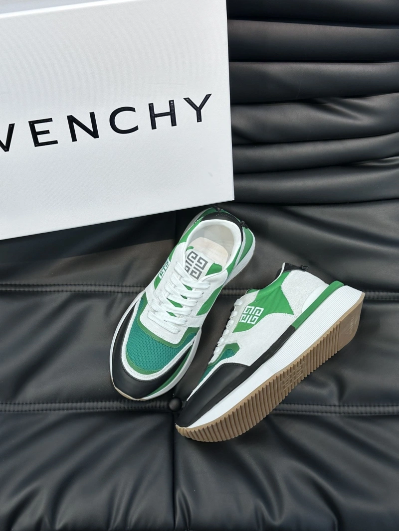 Classic Gxvxnchy Sneakers 154089