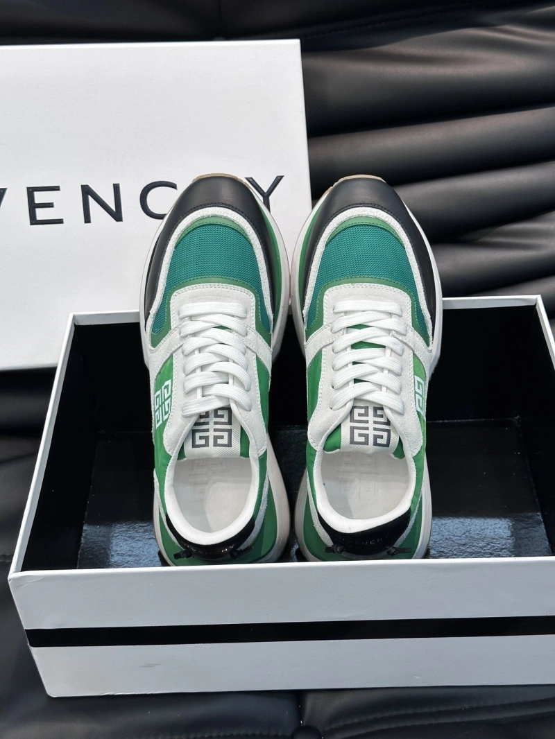 Classic Gxvxnchy Sneakers 154089
