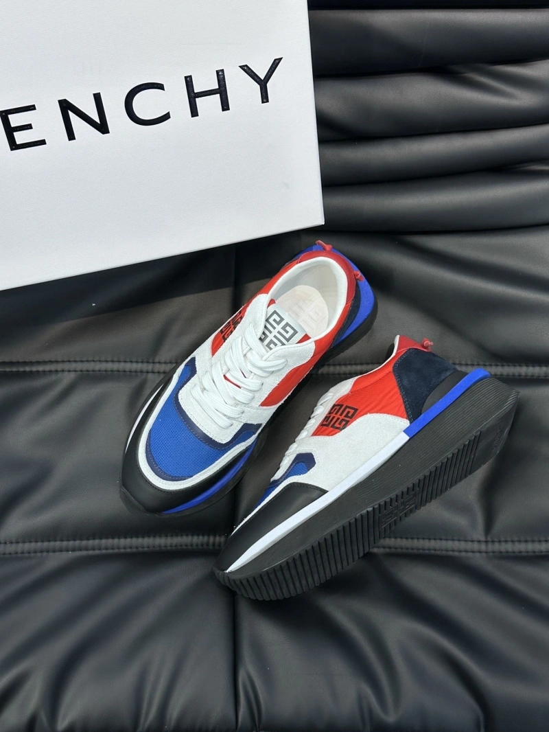 Gxvxnchy Sneakers EyeCatching 154086