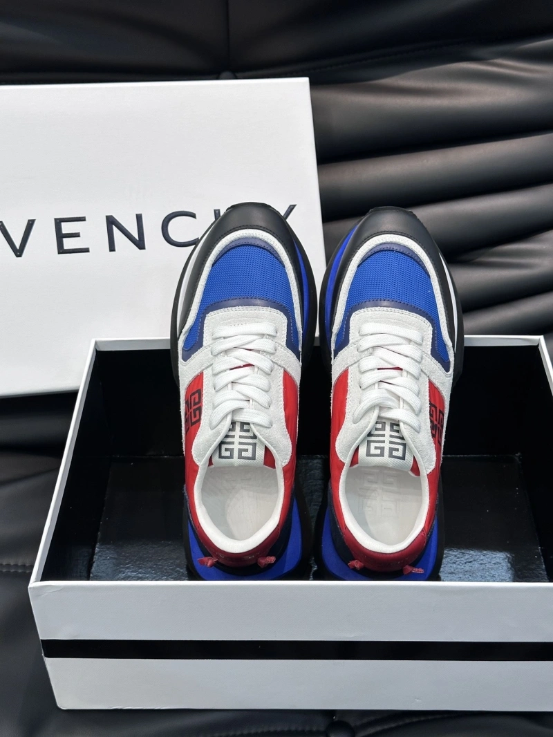 Gxvxnchy Sneakers EyeCatching 154086