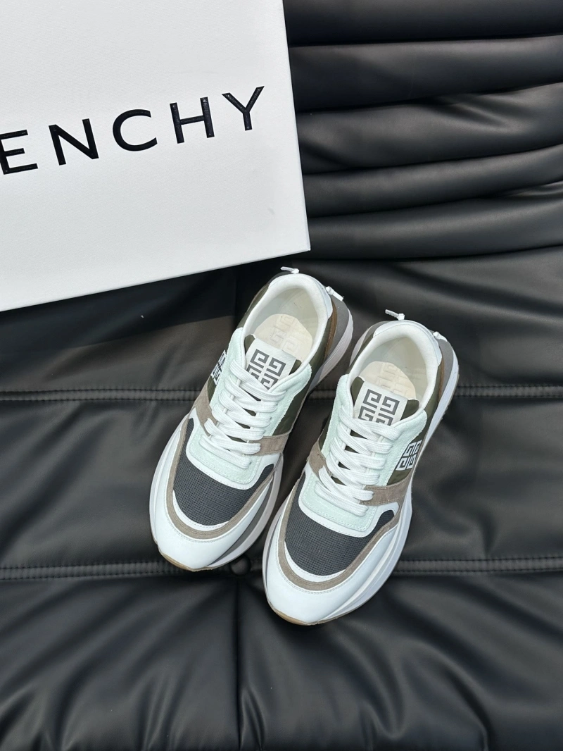 Gxvxnchy Sneakers Classic 154082