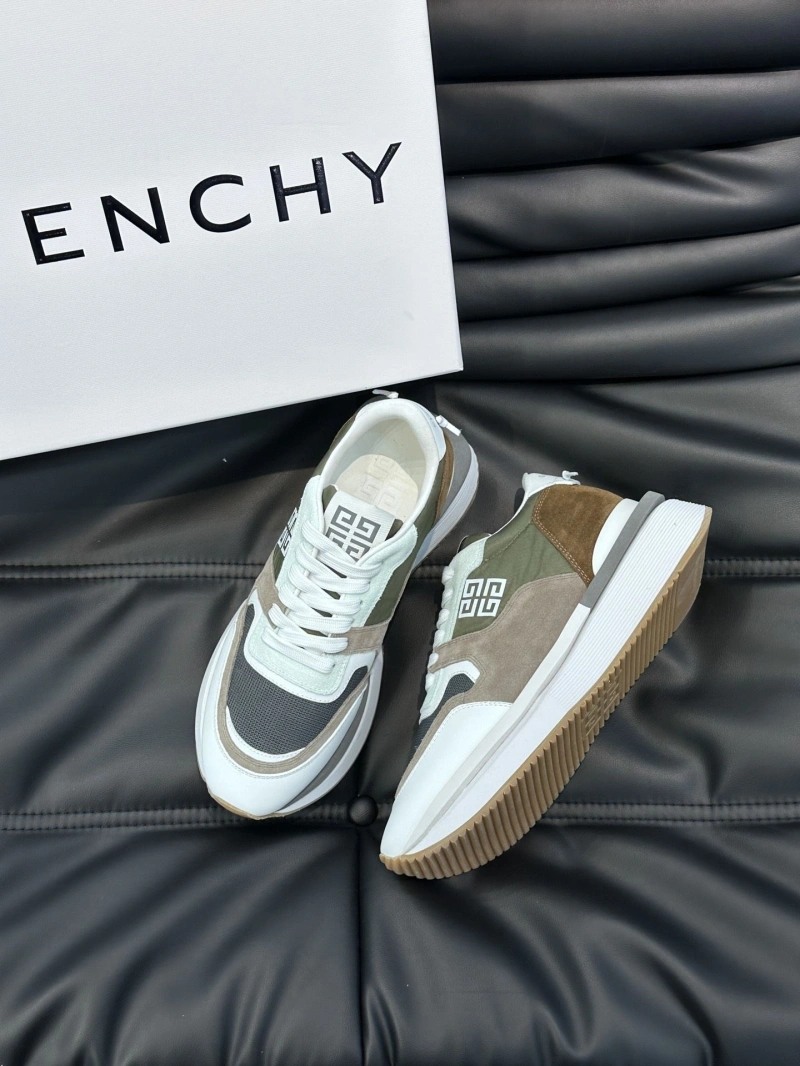 Gxvxnchy Sneakers Classic 154082