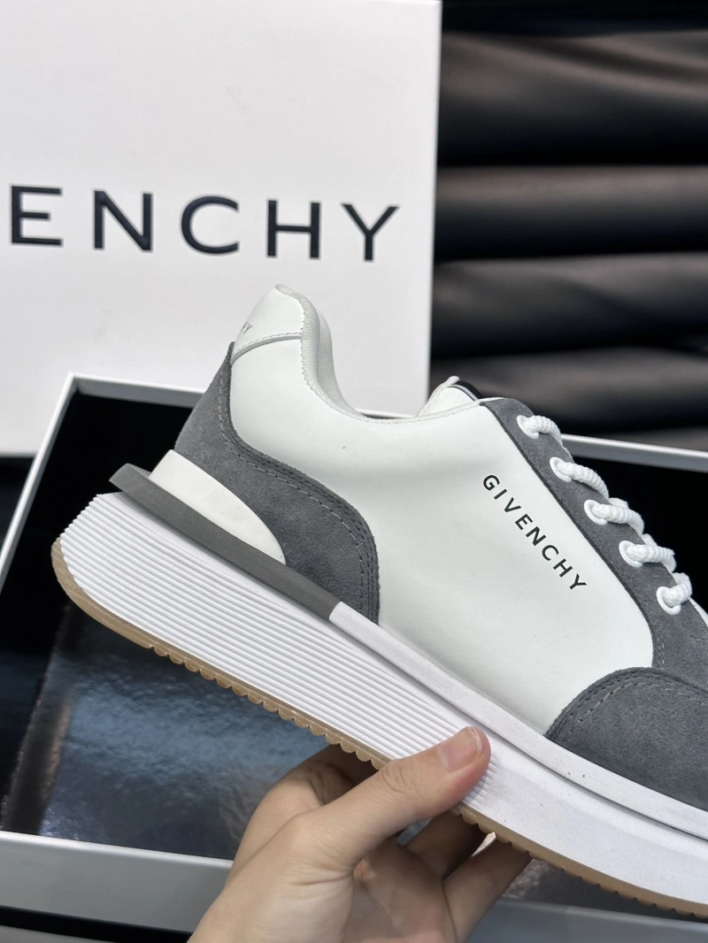 Gxvxnchy Sneakers Modern 154095