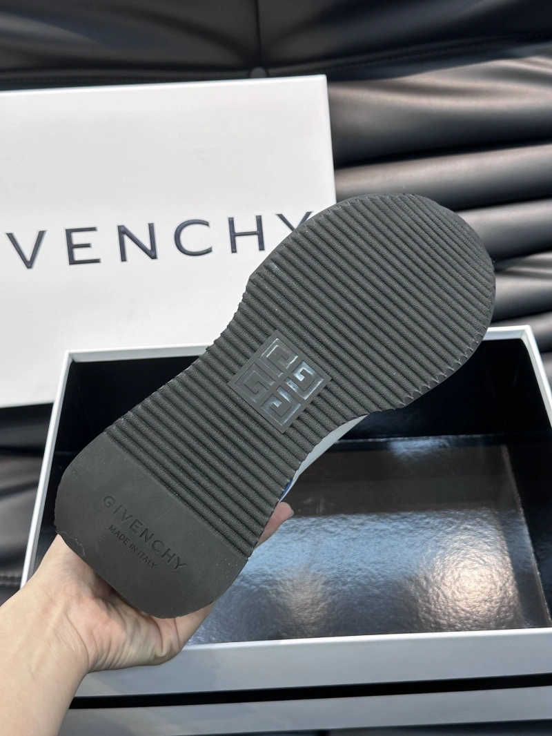 Gxvxnchy Sneakers Trendy 154085