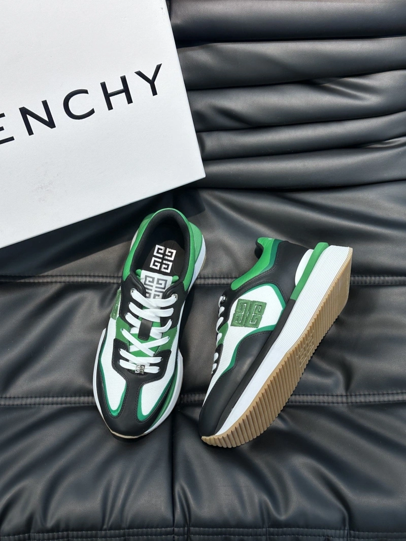 Gxvxnchy Sneakers EyeCatching 154073