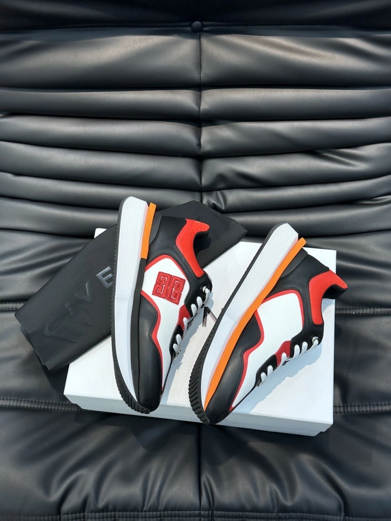 Gxvxnchy Sneakers Bright 154075